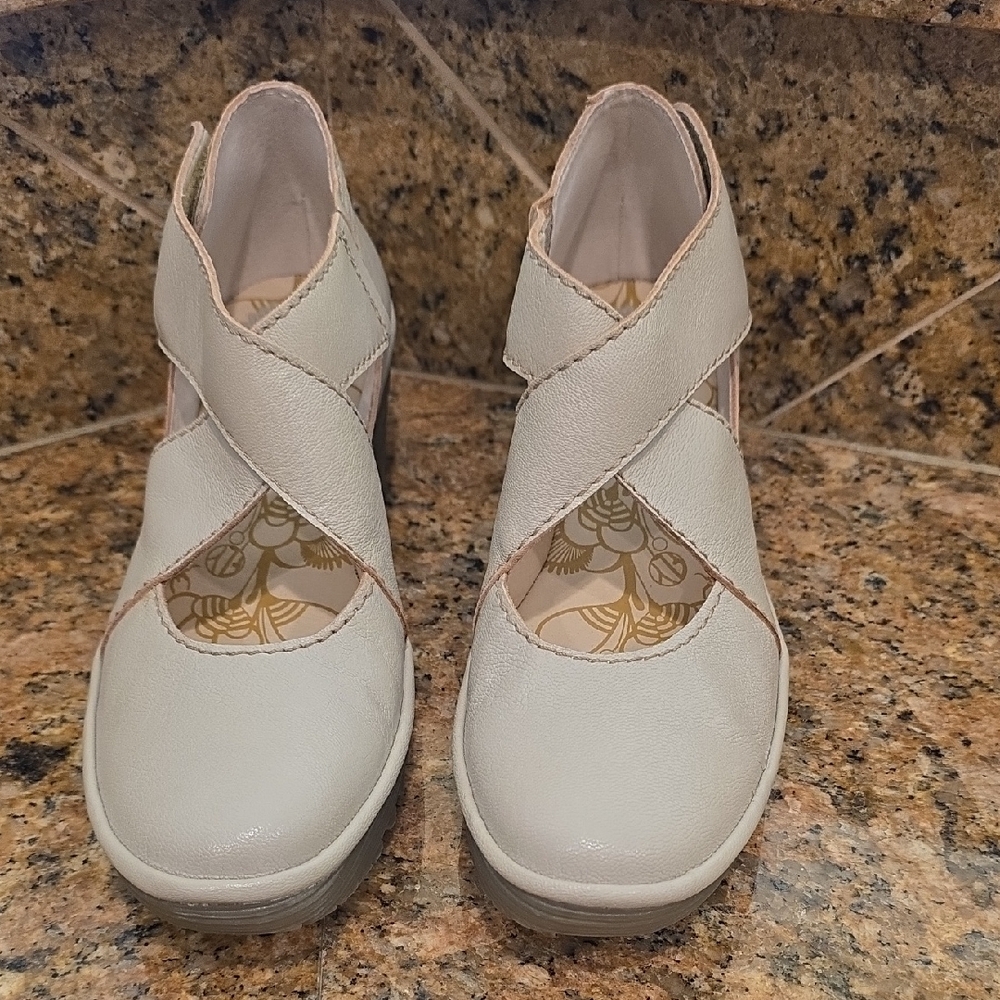 Fly London Wedge Shoes - SZ 41